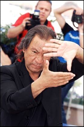 TONY GATLIF PHOTOCALL VON Film TRANSYLVANIA in der Rahmen VON 59 EME FESTIVAL VON Film von Cannes 2006 59 TH Cannes Film FESTIVAL 2006 Cannes Frankreich  Copyright: xBORDE-JACOVIDESx xBESTIMAGExBORDE-JACOVIDESx xBESTIMAGEx