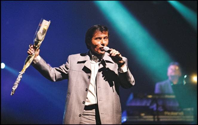 Archiv FRANK MICHAEL A L OLYMPIA IN 2001 Paris Frankreich  Copyright: xCOADICxGUIRECx xBESTIMAGExCOADICxGUIRECx xBESTIMAGEx