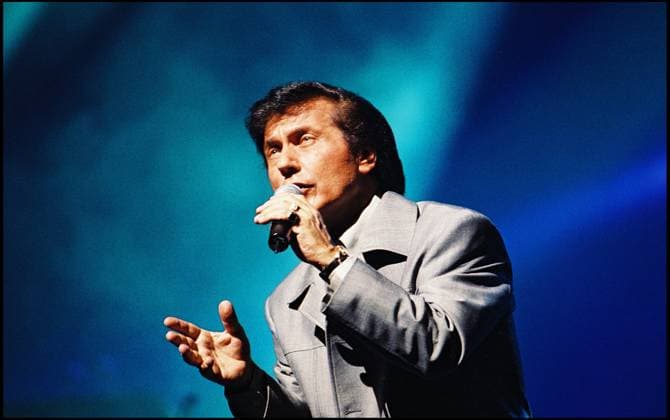 Archiv FRANK MICHAEL A L OLYMPIA IN 2001 Paris Frankreich  Copyright: xCOADICxGUIRECx xBESTIMAGExCOADICxGUIRECx xBESTIMAGEx