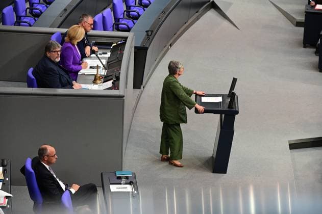 Federal Chancellor Friedrich Merz CDU and parts of his cabinet sit on the government bench, whilec, Co-Chairman of the Greens parliamentary group, responds to the government statement by the Federal Chancellor, Federal Chancellor Friedrich Merz CDU