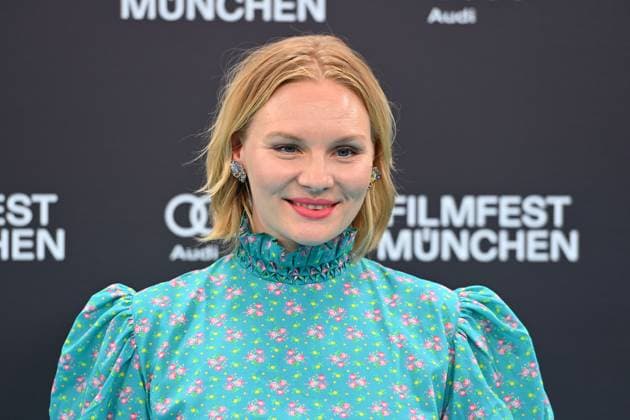 Rosalie THOMASS actress, single picture, cropped single motif, portrait, portrait, portrait red carpet, red carpet, opening 42 Filmfest Munich on 28 06 2024 Gasteig HP8