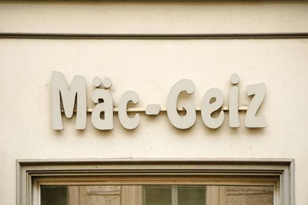 Mäc Avarice, Company logo via the Entrance a Branch, German Non Food Discounter 1131603915