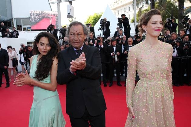 Nailia Harzoune, Tony Gatlif et Céline Sallette Montée des marches du film Deux jours, une nuit lors du 67 ème Festival du film de Cannes - Cannes le 20 mai 2014 Red carpet for the movie Deux jours, une nuit during the 67 th Cannes Fi  Copyright: xBORDE-MOREAUx xBESTIMAGExBORDE-MOREAUx xBESTIMAGEx