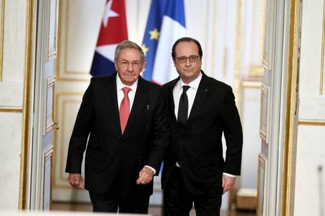 Raul Castro, François Hollande Press conference of Cuban President Raul Castro and President Francois Hollande at the Elysee Palace in Paris, France on february 1st, 2016 Dominique Jacovides Bestimage Press conference of Cuban President Raul Castro and President Francois Hollande at the Elysee Palace in Paris, France on february 1st, 2016 Paris France  Copyright: xDOMINIQUExJACOVIDESx xBESTIMAGExDOMINIQUExJACOVIDESx xBESTIMAGEx