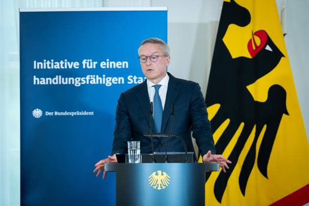 Karsten Wildberger, Federal Minister Schloss Bellevue, Berlin, Presentation of the final report for an effective state, Karsten Wildberger, Federal Minister for Digitalization and State Modernization Berlin Berlin GER