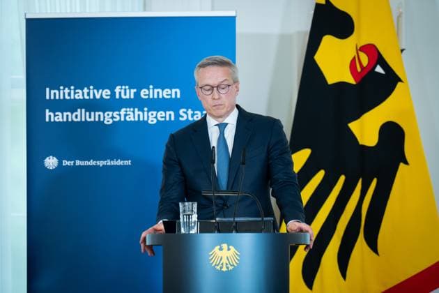 Karsten Wildberger, Federal Minister Schloss Bellevue, Berlin, Presentation of the final report for an effective state, Karsten Wildberger, Federal Minister for Digitalization and State Modernization Berlin Berlin GER