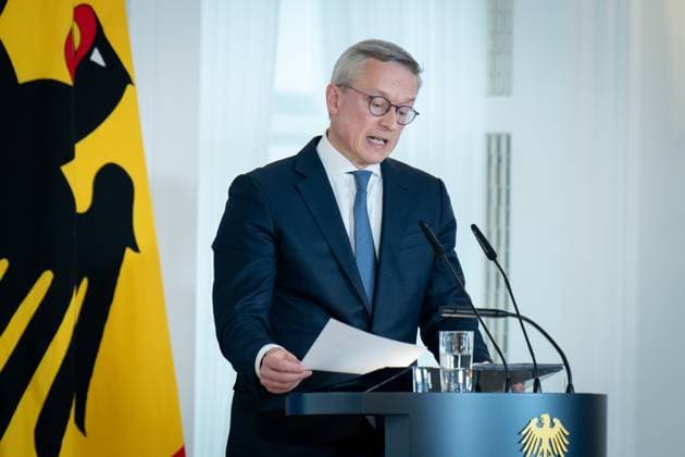 Karsten Wildberger, Federal Minister Schloss Bellevue, Berlin, Presentation of the final report for an effective state, Karsten Wildberger, Federal Minister for Digitalization and State Modernization Berlin Berlin GER