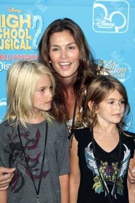 Cindy Crawford, Presley Gerber, Kaya Gerber Disney s High School Musical 2 World Premiere - Arrivals held at Downtown Disney Anaheim, California USA - 14.08.07, Los Angeles, California, United States Starbux WENN 1518908.jpg