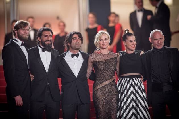 Ulrich Brandhoff, Numan Acar, Fatih Akin, Diane Kruger, Samia Chancrin, Johannes Krisch Montée des marches du film Aus Dem Nichts In The Fade lors du 70ème Festival International du Film de Cannes Le 26 mai 2017 Borde Jacovides Moreau Bestimage Red carpet for the movie In The Fade Aus Dem Nichts during the 70th Cannes International Film festival On may  Copyright: xJACOVIDES-BORDE-MOREAUx xBESTIMAGExJACOVIDES-BORDE-MOREAUx xBESTIMAGEx