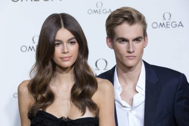 Kaia Gerber and her brother Presley Gerber Photocall of the Her Time Omega evening at the Hotel de Sully in Paris on September 29, 2017 Cyril Moreau Bestimage Her Time Omega Photocall as part of the Paris Fashion Week Womenswear Spring Summer 2018 on September 29, 2017 in Paris, France Paris France  Copyright: xCYRILxMOREAUx xBESTIMAGExCYRILxMOREAUx xBESTIMAGEx