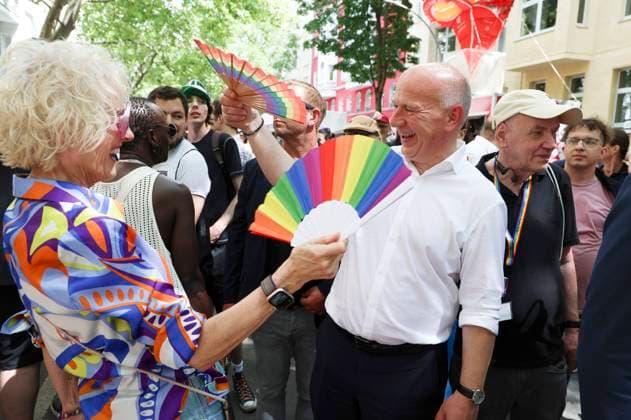 Kai Wegner at the 31 Lesbian and Gay City Festival at Nollendorfplatz Berlin, 19 07 2025 Foto:xB.xDummerx xFuturexImagex stadtfest_5724