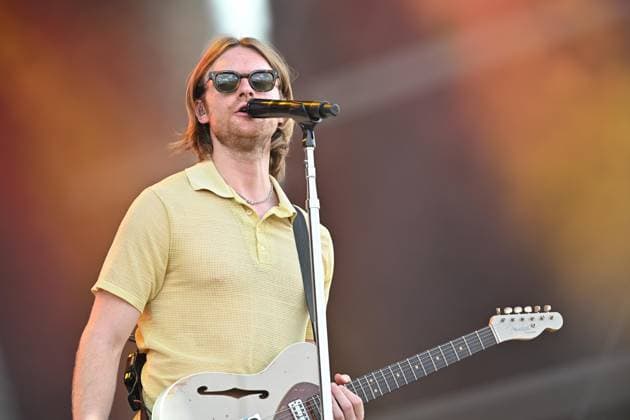 Lollapalooza Festival - Day 2 - Paris Finneas O Connell performs during the Lollapalooza 2025, Festival in Paris, France on July 19, 2025. Photo by Christophe Meng ABACAPRESS.COM Paris Ile-de-France France  Copyright: xMengxChristophe ABACAx
