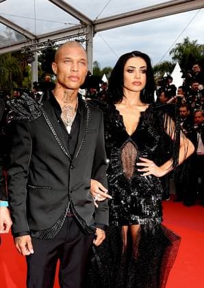 Andreea Sasu, Jeremy Meeks Montée des marches du film The Dead Dont Die lors de la cérémonie douverture du 72ème Festival International du Film de Cannes Le 14 mai 2019 Jacovides Moreau Bestimage Red carpet for the movie The Dead Dont Die during opening ceremony of the 72th Cannes International Film festival On may 14th 2019 Cannes France  Copyright: xJACOVIDES-MOREAUx xBESTIMAGExJACOVIDES-MOREAUx xBESTIMAGEx