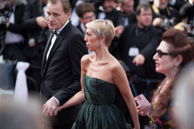 Mathilde Favier et Nicolas Altmayer Montée des marches du film Once upon a time in Hollywood lors du 72ème Festival International du Film de Cannes On may 21st 2019 Cannes France Tiziano Da Silva Bestimage Red carpet for the movie Once upon a time in Hollywood during the 72nd Cannes International Film festival On may 21st 2019 Cannes France  Copyright: xTizianoxDaxSilvax xBestimagexTizianoxDaxSilvax xBestimagex