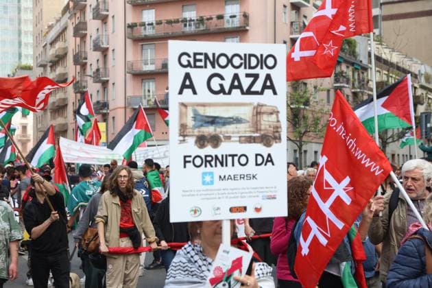 Pro-Palestinian demonstrators march in Italy MILAN, ITALY - APRIL 12: Thousands of demonstrators march at the square while holding Palestinian flags, as they chant for stopping the genocide in Gaza , no displacement of Palestinians and immediate permanent ceasefire , on April 12, 2025 in Milan, Italy. Lombardia Italy. Editorial use only. Please get in touch for any other usage. Copyright: x2025xAnadoluxMichelexNovagax