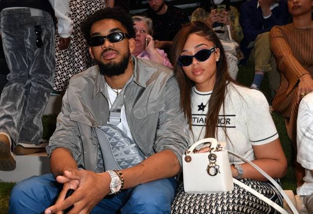 Karl Anthony Towns NBA and girlfriend Jordyn Woods at the front row of the Dior Spring Summer 2023 Menswear fashion show at the Val de Grace school in Paris, France, on June 24, 2022 Veeren Clovis Bestimage Celebs at the front row of the Dior Spring Summer 2023 Menswear fashion show at the Val de Grace school in Paris, France, on June 24, 2022 Paris France  Copyright: xVeerenx-ChristophexClovisx xBestimagexVeerenx-ChristophexClovisx xBestimagex
