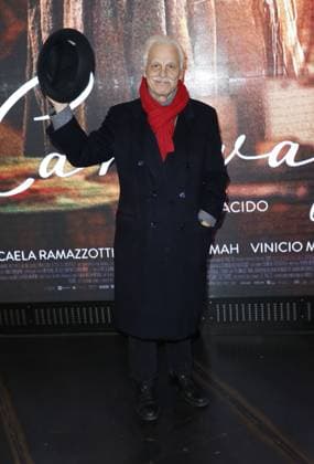 Semi exclusive Michele Placido Avant première du film Caravage au Pathé Convention à Paris le 13 décembre 2022 Marc Ausset Lacroix Bestimage Preview of the film Caravaggio at the Pathé Convention in Paris on December 13, 2022 Paris France  Copyright: xMarcxAussetxLacroixx xBestimagexMarcxAussetxLacroixx xBestimagex