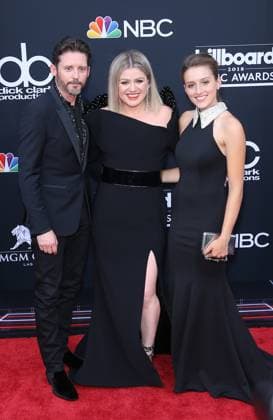 11 June 2020 - Kelly Clarkson files for divorce from husband Brandon Blackstock. The Voice coach and Blackstock, a music manager, have been married since October 2013 and have two children together, River Rose and Remington Alexander. Blackstock also has two children from a previous marriage. File photo: 20 May 2018 - Las Vegas, NV - Brandon Blackstock, Kelly Clarkson, Savannah Blackstock. 2018 Billboard Music Awards Red Carpet arrivals at MGM Grand Garden Arena. Photo Copyright: xMJT AdMediax MediaPunchx