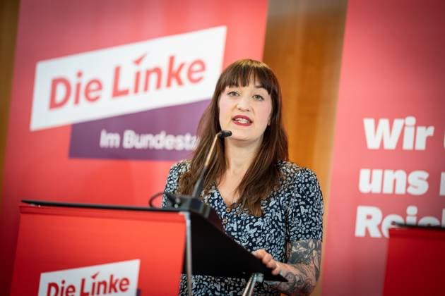Parliamentary group chairwoman Heidi Reichinnek during her closing statement at the closed meeting of the parliamentary group of the Left Party in Gelsenkirchen Press statement at the end of the closed meeting , Gelsenkirchen NRW Germany PLAZA Hotel Gelsenkirchen