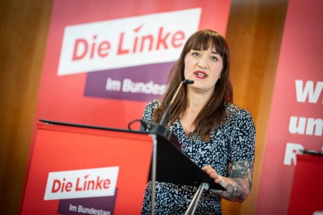 Parliamentary group chairwoman Heidi Reichinnek during her closing statement at the closed meeting of the parliamentary group of the Left Party in Gelsenkirchen Press statement at the end of the closed meeting , Gelsenkirchen NRW Germany PLAZA Hotel Gelsenkirchen