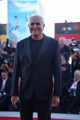 September 4, 2025, Venice, Italy: Italian director Leonardo Di Costanzo attends the red carpet of the film Duse at the 82nd Venice Film Festival. Venice Italy - ZUMAs197 20250904_aaa_s197_182 Copyright: xMarcoxBaradax
