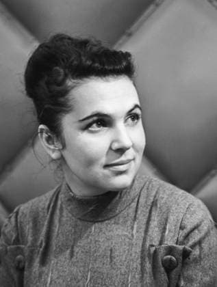 Moscow, USSR. A leading soloist of the State Academic Bolshoi Theatre of the Soviet Union Galina Vishnevskaya poses for a photo. Alexander Konkov, Vladimir Savostyanov TASS  32482688