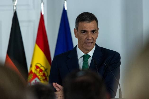 September 18, 2025, Madrid, Spain: The President of the Government of the Kingdom of Spain, Pedro Sanchez, speaks during an official visit by the Chancellor of the Federal Republic of Germany, Friedrich Merz (not in view) at the Moncloa Palace. Madrid Spain - ZUMAs197 20250918_aaa_s197_440 Copyright: xDavidxCanalesx