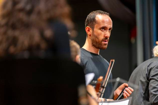 26 09 2025, International Classical Music Festival Festival of Nations 2025, at Kurhaus Bad Wörishofen Unterallgäu , Klassik for Kids school concert for schoolchildren in the Kursaal with the vbw Festival Orchestra and Christoph Adt conductor , star guest pianist Igor Levit Germany , 26 09 2025, Classical Music Festival Bad Wörishofen 26 09 2025, Classical Mu