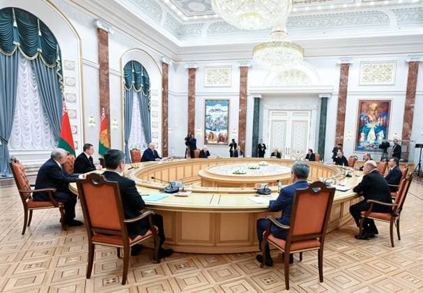 Belarus Eurasian Intergovernmental Council 9016625 30.09.2025 Participants of the Eurasian Economic Union Intergovernmental Council attend a meeting with Belarusian President Alexander Lukashenko in Minsk, Belarus. Alexander Miridonov Sputnik Minsk Belarus Copyright: xAlexanderxMiridonovx