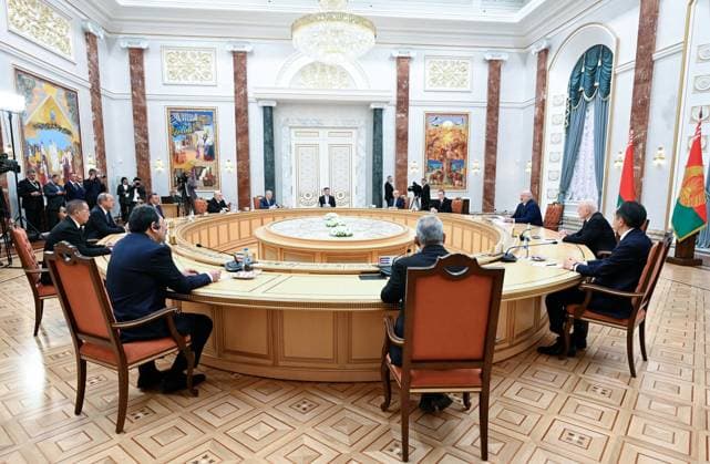 Belarus Eurasian Intergovernmental Council 9016626 30.09.2025 Participants of the Eurasian Economic Union Intergovernmental Council attend a meeting with Belarusian President Alexander Lukashenko in Minsk, Belarus. Alexander Miridonov Sputnik Minsk Belarus Copyright: xAlexanderxMiridonovx