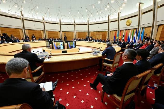 Belarus Eurasian Intergovernmental Council 9016649 30.09.2025 Participants attend an expanded format meeting of the Eurasian Intergovernmental Council, in Minsk, Belarus. Alexander Miridonov Sputnik Minsk Belarus Copyright: xAlexanderxMiridonovx
