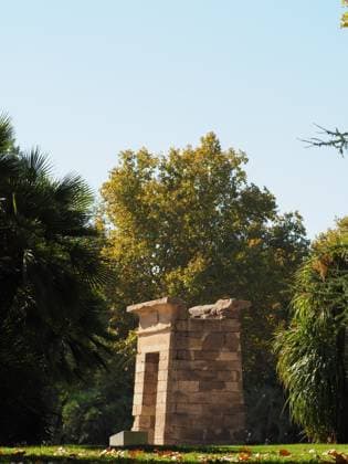 October 1, 2025, Madrid, Madrid, Spain: MADRID, SPAIN †October 1: Exterior views of the Egyptian Temple of Debod, which was moved to Madrid, Spain, to protect it from flooding caused by the construction of the Aswan Dam on the Nile River. Madrid Spain - ZUMAle O 20251001_zip_h199_031 Copyright: xAaronxHerediax