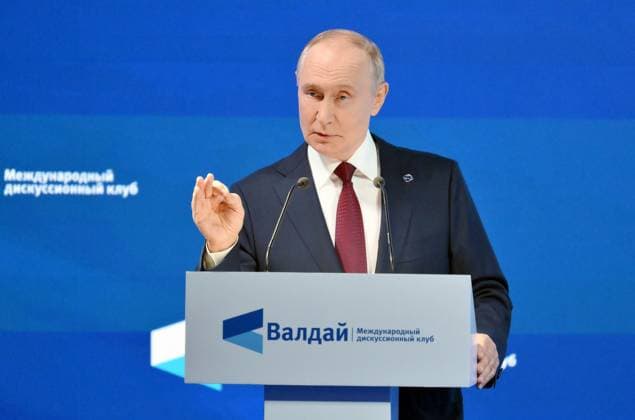 Russia Putin Valdai Discussion Club 9018294 02.10.2025 Russian President Vladimir Putin delivers a speech during a plenary session The Polycentric World: Instructions for Use of the Valdai International Discussion Club in Sochi, Krasnodar region, Russia. Grigory Sysoev Sputnik Sochi Krasnodar region Russia  Copyright: xGrigoryxSysoevx