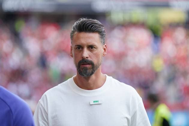 Germany Soccer Bundesliga 2025 26, 1 Matchday SC Freiburg vs FC Augsburg Europa Park Stadion Freiburg Sandro Wagner Coach, FC Augsburg Copyright: xJOERANxSTEINSIEKx