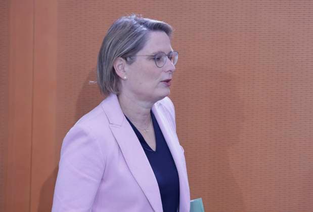 Dr Stefanie Hubig, Federal Minister of Justice and Consumer Protection, Germany, Berlin, Federal Chancellery, At its 18th meeting on 8 October 2025, the Federal Cabinet will discuss, among other things, the modernization of the Federal Police Act and the adaptation of the hospital reform