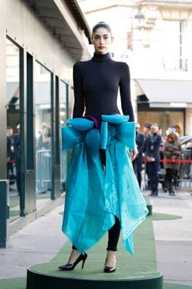 (251008) -- PARIS, Oct. 8, 2025 -- A model presents a creation from the ready-to-wear Spring Summer 2026 collections by Pierre Cardin during the Paris Fashion Week, in Paris, France, on Oct. 7, 2025. ( Handout via Xinhua) FRANCE-PARIS-FASHION WEEK-PIERRE CARDIN MeetEurope