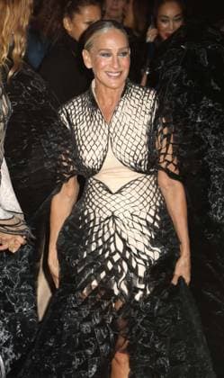 October 8, 2025, New York, New York, USA: Actor SARAH JESSICA PARKER seen at the New York City Balletâ€⠢s 2025 Fall Fashion Gala held at the David H. Koch Theater at Lincoln Center. New York USA - ZUMAk03_ 20251008_zaf_k03_039 Copyright: xNancyxKaszermanx