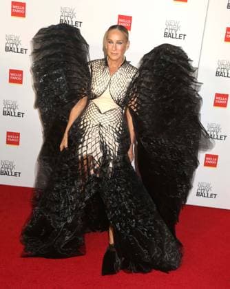 October 8, 2025, New York, New York, USA: Actor SARAH JESSICA PARKER seen at the New York City Balletâ€⠢s 2025 Fall Fashion Gala held at the David H. Koch Theater at Lincoln Center. New York USA - ZUMAk03_ 20251008_zaf_k03_050 Copyright: xNancyxKaszermanx