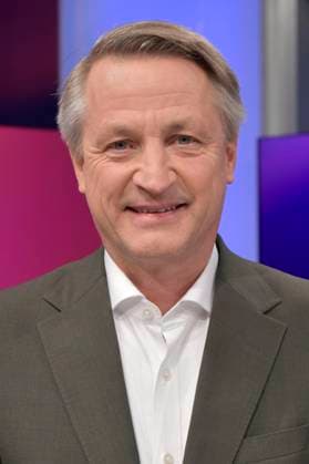 Nikolaus Blome on the ARD talk show maischberger in Studio Berlin Adlershof Berlin, 08 10 2025 Foto:xM.xBehrensx xFuturexImagex maischberger0810_5014