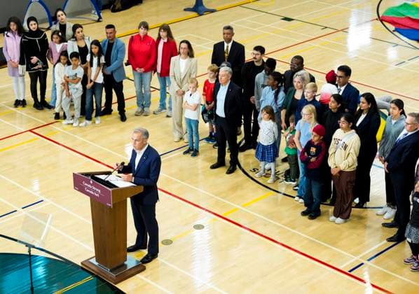 October 10, 2025, Ottawa, On, CAN: Prime Minister Mark Carney participates in an announcement at a community centre in Ottawa, on Friday, Oct. 10, 2025. Ottawa CAN - ZUMAc35_ 20251010_zaf_c35_023 Copyright: xJustinxTangx