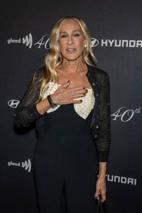 October 10, 2025, New York, New York, United States: Sarah Jessica Parker attends GLAAD s 40th Anniversary Gala at Cipriani 25 Broadway in New York City. New York United States - ZUMAs197 20251010_aaa_s197_578 Copyright: xRonxAdarx