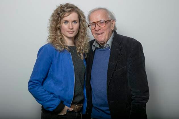 Music legend Klaus Doldinger Born on May 12, 1936 with the new Tatort Commissioner Cornelia Gröschel Born on December 1, 1987 in Dresden Doldinger is one of the most successful German jazz musicians and composer of the Tatort title melody, among others The Dresden actress Cornelia Gröschel takes on the role of investigator Leonie Winkler in the MDR Tatort from Dres