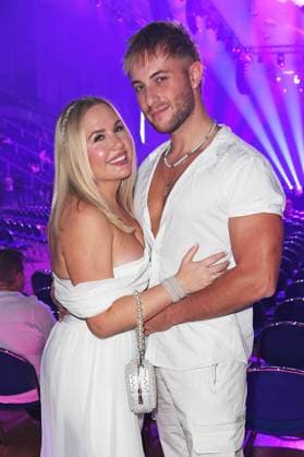 Marlisa Rudizo aka Mrs Marlisa with boyfriend William Raab FAME FIGHTING at the Grugahalle in Essen on 18 10 2025