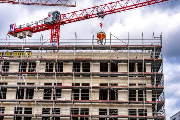 Construction site, housing construction, 50 new, publicly subsidized rental apartments, gastronomy, commercial space, Weber1 city quarter, city centre, Essen, NRW, housing construction