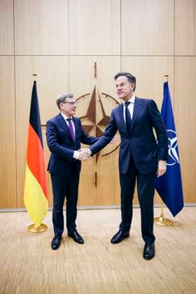 Johann Wadephul CDU , Federal Foreign Minister, meets Mark Rutte, NATO Secretary General for a meeting at NATO Headquarters in Brussels, 27 10 2025 Photographed on behalf of the Federal Foreign Office AA Brussels Belgium Copyright: xFelixxZahn AAx