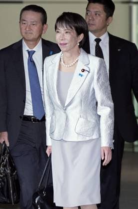Japan PM Takaichi Japanese Prime Minister Sanae Takaichi leaves the prime minister s office in Tokyo on Oct. 28, 2025, for a Japan-U.S. summit meeting later in the day.  A14AA0004981541P
