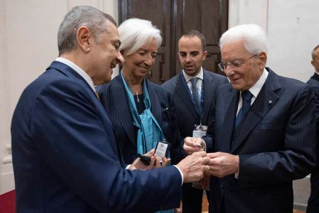 October 29, 2025, Firenze: Il Presidente della Repubblica Sergio Mattarella con Christine Lagarde, Presidente della Banca Centrale Europea e con Fabio Panetta, Governatore della Banca d™Italia,in occasione della riunione con il Consiglio Direttivo della BCE, Firezne, 29 ottobre 2025 ANSA Francesco Ammendola - Ufficio per la Stampa e la Comunicazione della Presidenza della Repubblica +++ UFFICIO STAMPA QUIRINALE +++ FOTO NON IN VENDITA - DA USARE SOLO PER FINI GIORNALISTICI +++ NPK +++.---.An handout picture provided by Quirinale press office shows the President of the Republic Sergio Mattarella (r) with Christine Lagarde, President of the European Central Bank, and Fabio Panetta, Governor of the Bank of Italy, during the meeting with - ZUMAa110 20251029_zaf_a110_010 Copyright: xQuirinalexPressxOfficexHandoutx