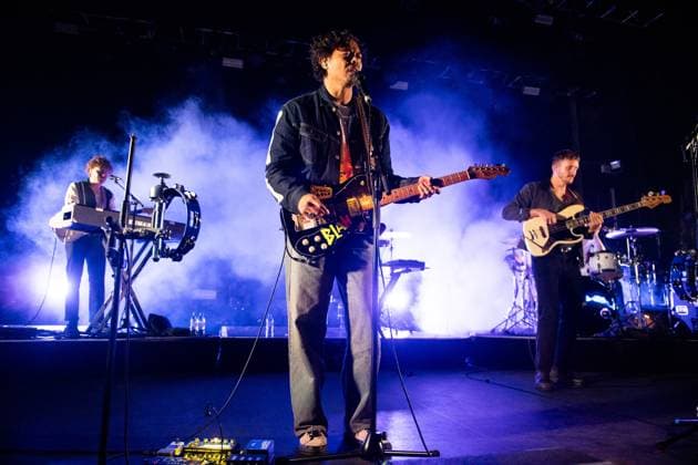 The Temper Trap Perform at Kentish Town Forum, London, UK (L-R) - Guitarist Joseph Greer, Lead singer Dougy Mandagi, bassist Jonathon Aherne of Australian indie rock band The Temper Trap performs at Kentish Town Forum, London, England, UK on Sunday 02 November 2025., Credit:Justin Ng Avalon UK, England, London, Kentish Town Forum Copyright: xJustinxNgx xAvalonx 1049980851
