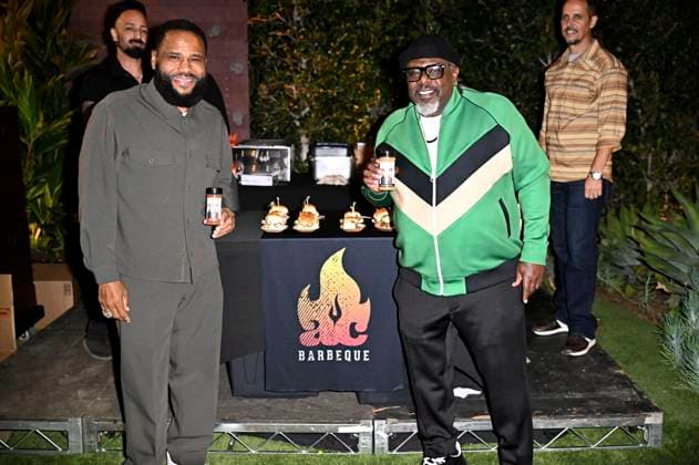 Anthony Anderson and Cedric the Entertainer at the VIP Par Tee at the 6 Rod Dedeaux Foundation Charity Event at Riviera Country Club Los Angeles, 02 11 2025 Foto:xD.xStarbuckx xFuturexImagex dedeaux_5142