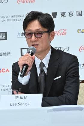 Kurosawa Akira Award at Tokyo International Film Festival 2025 TOKYO, JAPAN - NOVEMBER 3: Japanese filmmaker Lee Sang-il speaks during the Kurosawa Akira Award press conference at the Tokyo International Film Festival 2025, in Tokyo, Japan, on November 3, 2025. Known for acclaimed films such as Hula Girls (2006), Villain (2010), and Unforgiven (2013), Lee’s latest feature Kokuho (2025) became a national box-office hit and Japan’s official entry for the 98th Academy Awards’ Best International Feature Film. David Mareuil Anadolu Tokyo Japan. Editorial use only. Please get in touch for any other usage.  Copyright: x2025xAnadoluxDavidxMareuilx